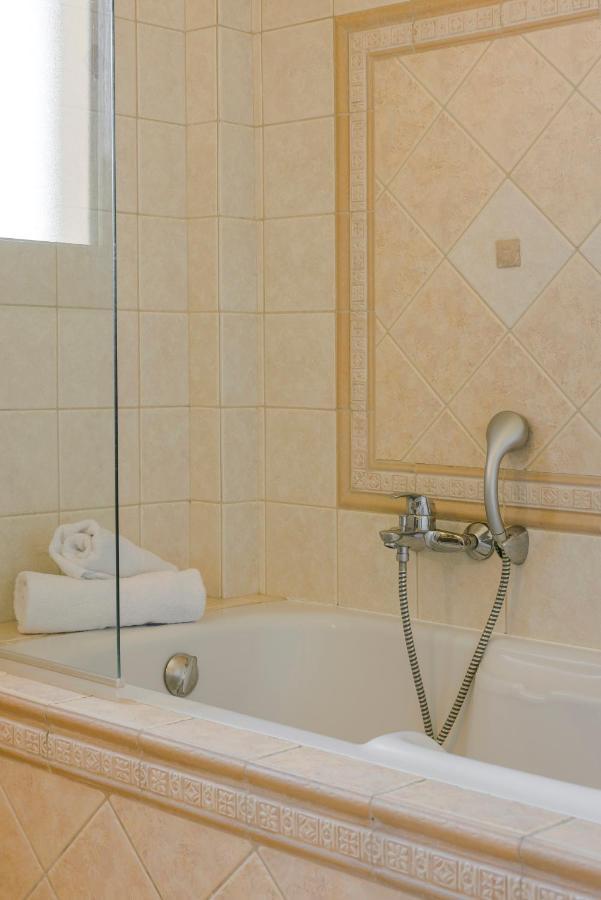 Oleanna Villas - Villa Elena Свороната Екстериор снимка